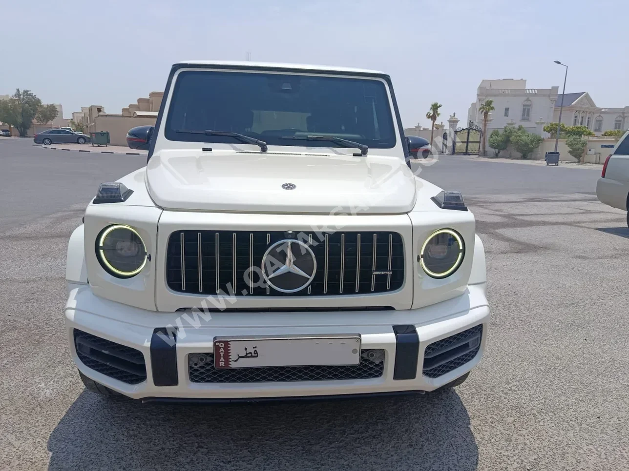 مرسيدس - بنز  جي - كلاس  63 اي ام جي  2019  اوتوماتيك  149,000 كم  8 سلندر  دفع رباعي  اس يو في  أبيض