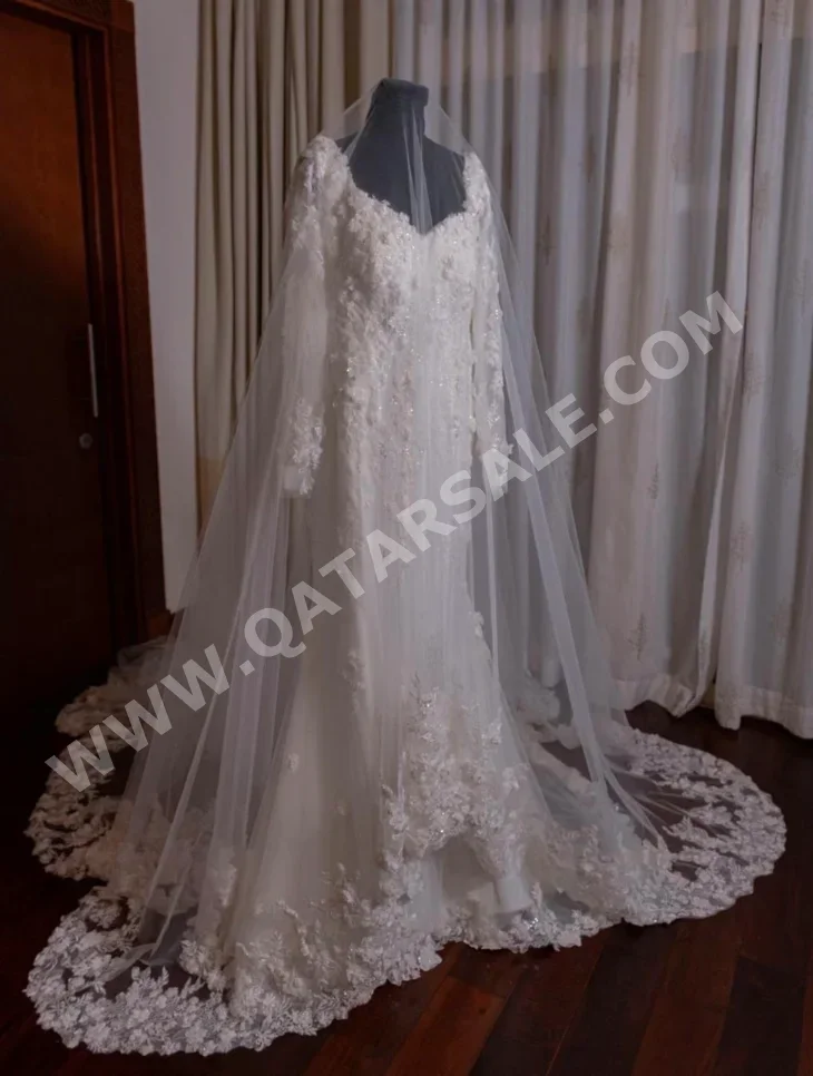Wedding Dress - White -Size: Medium