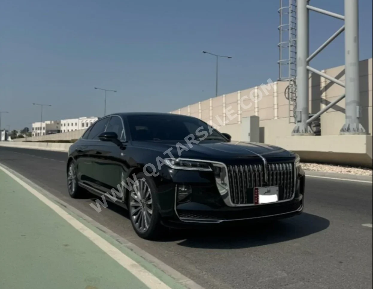 Hongqi  H9  2022  Automatic  37,500 Km  6 Cylinder  Four Wheel Drive (4WD)  Sedan  Black  With Warranty