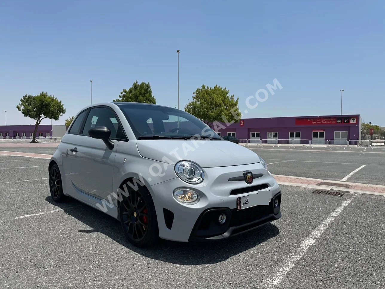 Fiat  595  Abarth  2020  Automatic  25,000 Km  4 Cylinder  Front Wheel Drive (FWD)  Hatchback  Silver