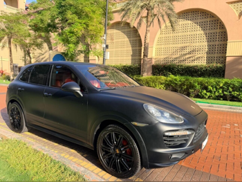 Porsche Cayenne Turbo 2013 Automatic 247,000 Km 8 Cylinder Four Wheel Drive (4WD) SUV Black