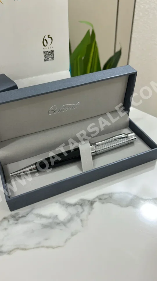 Pen -Color Black