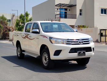 Toyota  Hilux  2026  Automatic  0 Km  4 Cylinder  Four Wheel Drive (4WD)  Pick Up  White  With Warranty