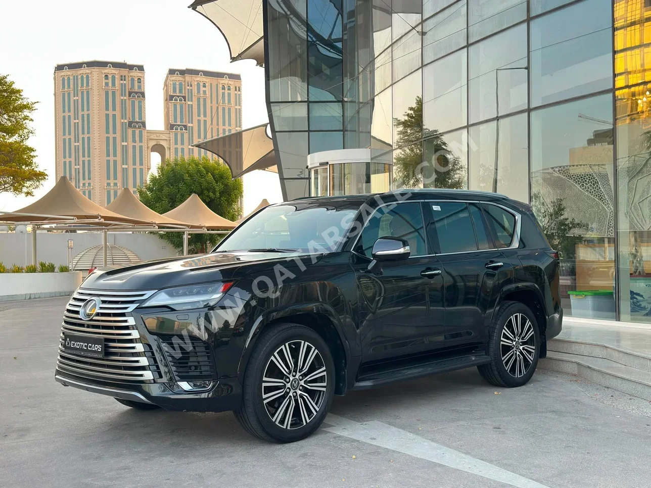 Lexus LX 600 Luxury 2023 Automatic 56,000 Km 6 Cylinder Four Wheel Drive (4WD) SUV Black