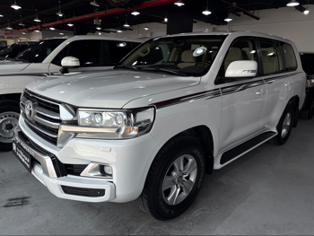 Toyota  Land Cruiser  GXR  2020  Automatic  141,000 Km  6 Cylinder  Four Wheel Drive (4WD)  SUV  White