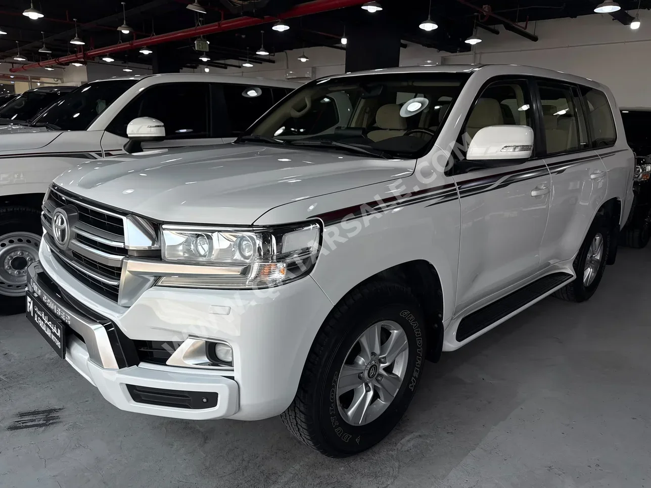 Toyota Land Cruiser GXR 2020 Automatic 141,000 Km 6 Cylinder Four Wheel Drive (4WD) SUV White