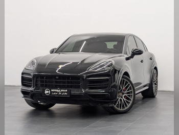 Porsche  Cayenne  GTS Coupé  2021  Automatic  62,450 Km  8 Cylinder  All Wheel Drive (AWD)  SUV  Black  With Warranty