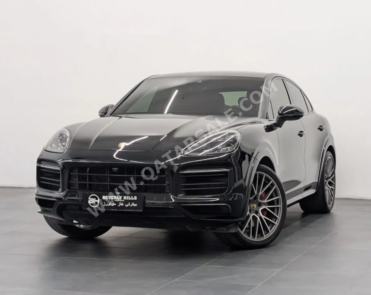 Porsche Cayenne GTS Coupé 2021 Automatic 62,450 Km 8 Cylinder All Wheel Drive (AWD) SUV Black With Warranty