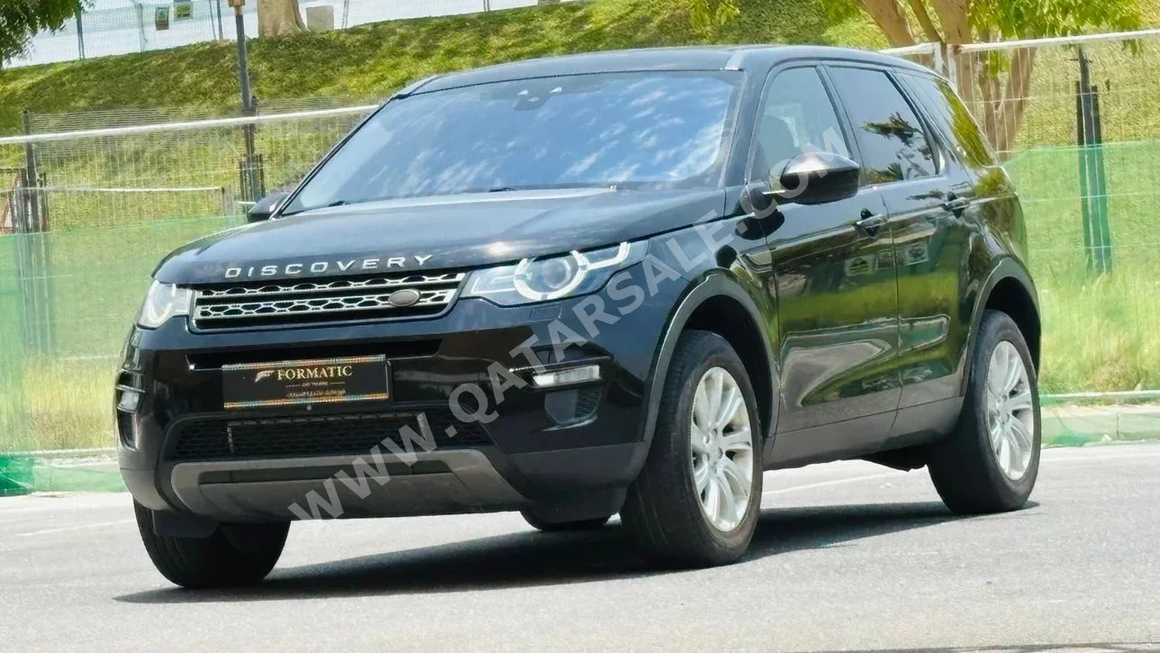 لاند روفر ديسكفري سبورت اس اي 2017 اوتوماتيك 137,000 كم 8 سلندر دفع رباعي اس يو في أسود