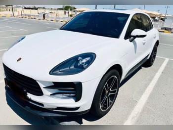 Porsche Macan 2019 Automatic 134,000 Km 4 Cylinder Four Wheel Drive (4WD) SUV White With Warranty