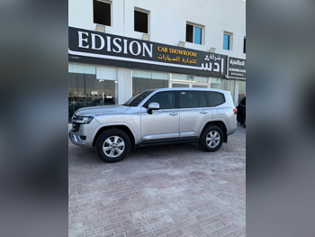 Toyota  Land Cruiser  GXR  2024  Automatic  56,000 Km  6 Cylinder  Four Wheel Drive (4WD)  SUV  Silver  With Warranty
