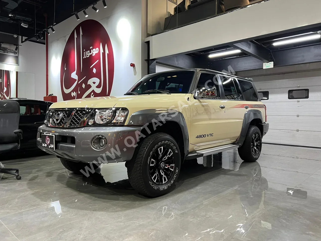 Nissan Patrol Super Safari 2023 Automatic 4,000 Km 6 Cylinder Four Wheel Drive (4WD) SUV Beige