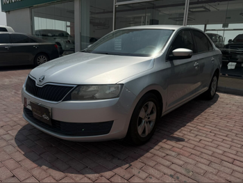 Skoda  Fabia  2018  Automatic  190,000 Km  4 Cylinder  Front Wheel Drive (FWD)  Sedan  Silver