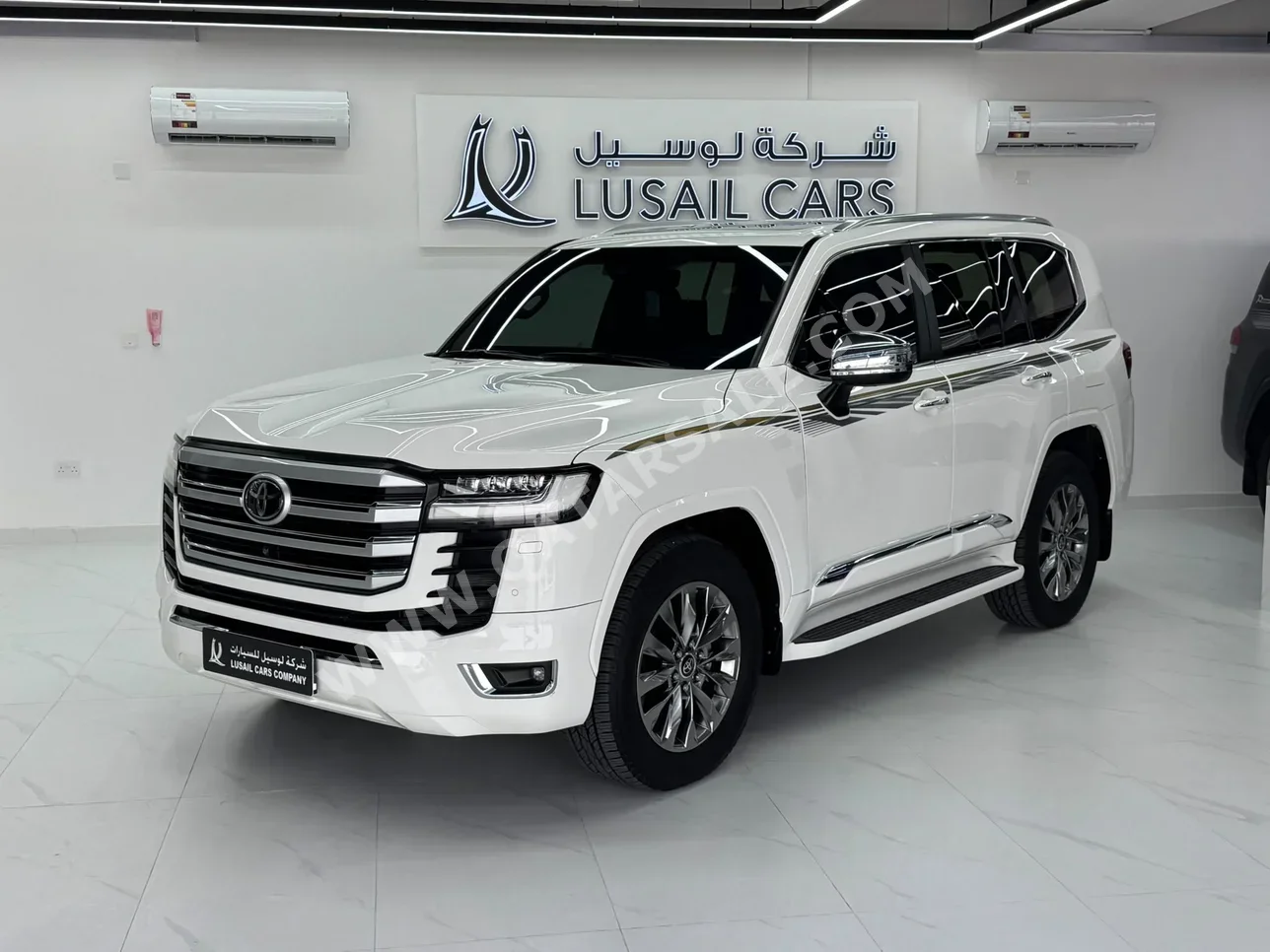 Toyota Land Cruiser VXR Twin Turbo 2023 Automatic 97,000 Km 6 Cylinder Four Wheel Drive (4WD) SUV White With Warranty