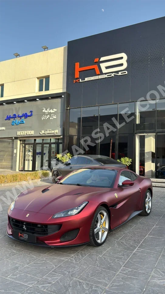 فيراري بورتوفينو 2019 اف - 1 28,000 كم 8 سلندر دفع خلفي كشف أحمر