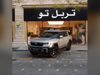 بي واي دي  دينزا  بي 8  2027  اوتوماتيك  1,700 كم  4 سلندر  دفع رباعي  اس يو في  ذهبي  تحت الضمان
