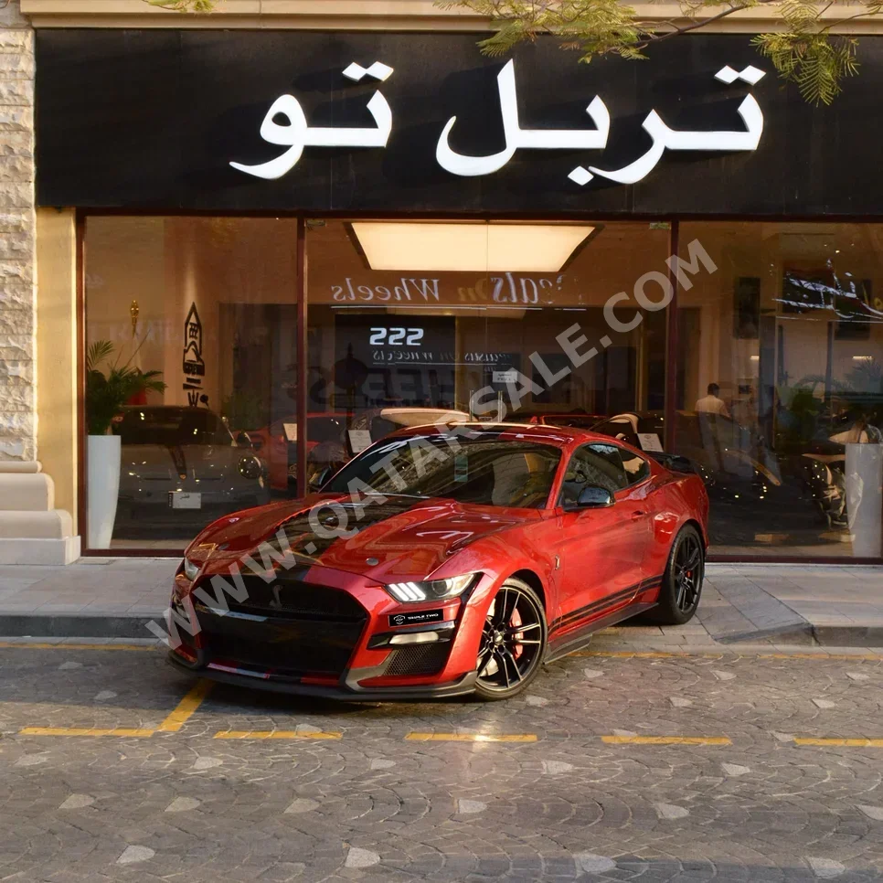 Ford  Mustang  GT  2020  Automatic  40,000 Km  8 Cylinder  Rear Wheel Drive (RWD)  Coupe / Sport  Maroon