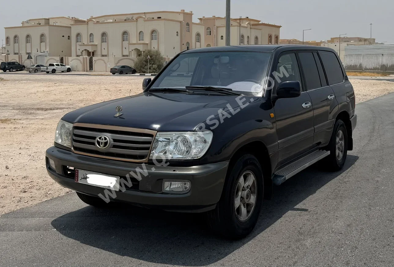 Toyota  Land Cruiser  GXR  1999  Manual  700,000 Km  6 Cylinder  Four Wheel Drive (4WD)  SUV  Dark Blue
