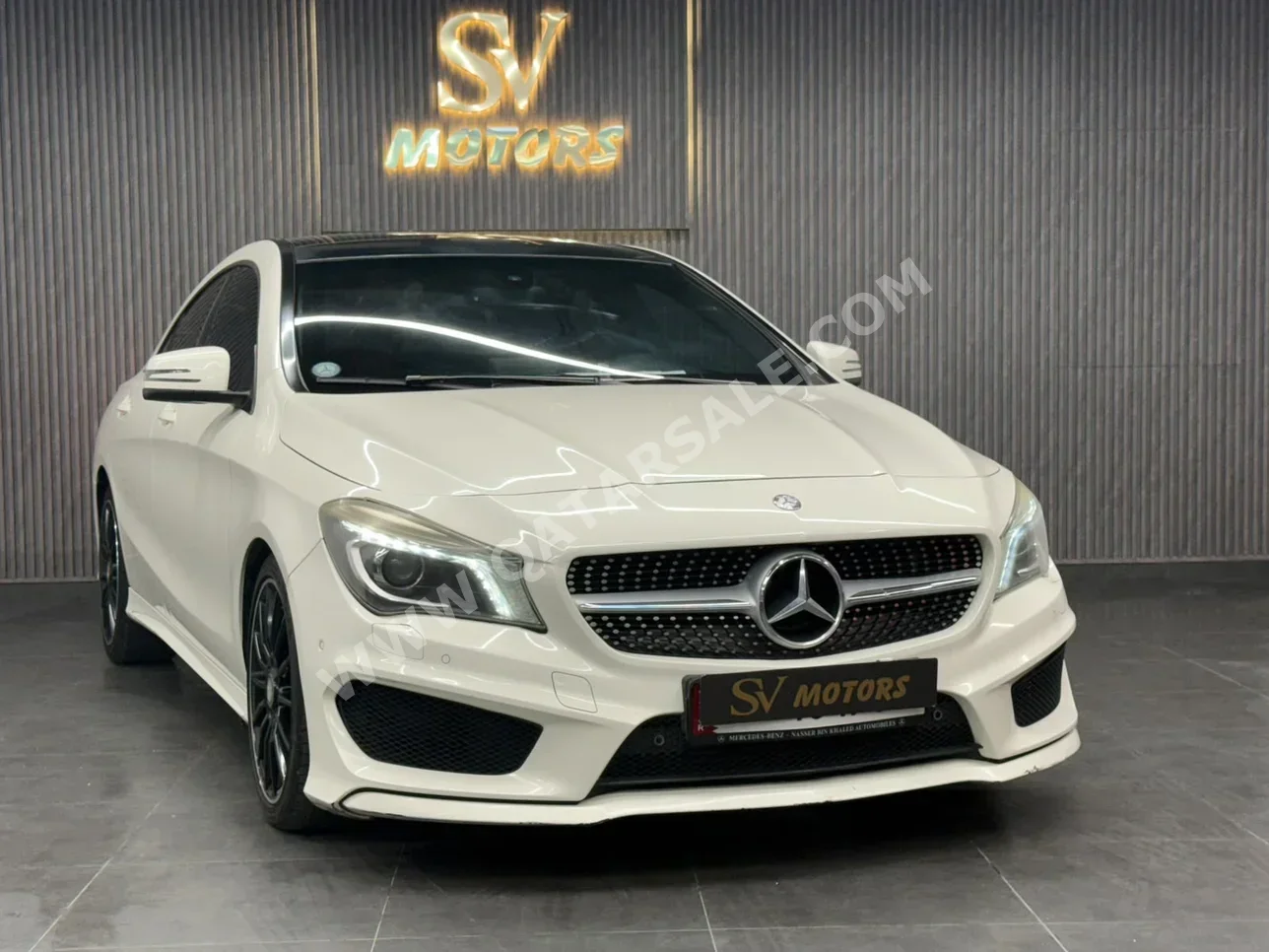 مرسيدس - بنز  سي ال ايه  45 AMG  2016  اوتوماتيك  212,000 كم  4 سلندر  دفع خلفي  سيدان  أبيض