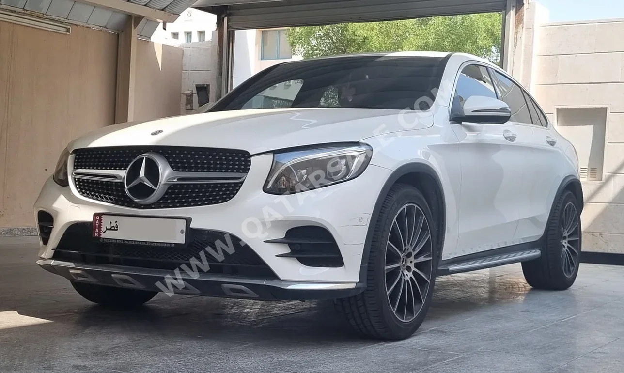 Mercedes-Benz  GLC  250  2019  Automatic  103,000 Km  4 Cylinder  Four Wheel Drive (4WD)  SUV  White