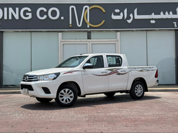 Toyota  Hilux  2026  Manual  0 Km  4 Cylinder  Four Wheel Drive (4WD)  Pick Up  White  With Warranty