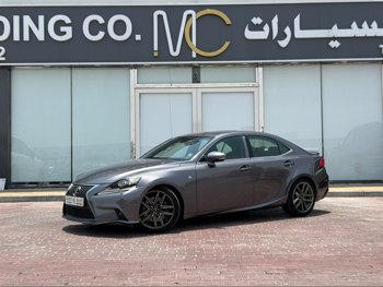 Lexus  IS  350  2015  Automatic  260,000 Km  6 Cylinder  Rear Wheel Drive (RWD)  Sedan  Gray