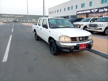 Nissan  Pickup  2006  Manual  318,000 Km  4 Cylinder  Rear Wheel Drive (RWD)  Pick Up  White