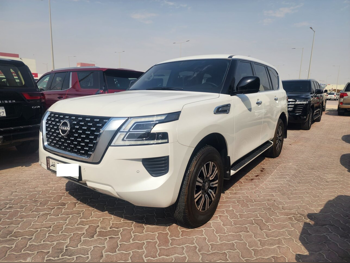 Nissan  Patrol  XE  2022  Automatic  14,000 Km  6 Cylinder  Four Wheel Drive (4WD)  SUV  White  With Warranty