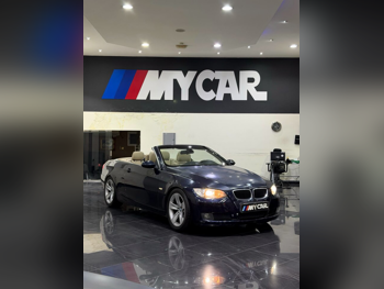 بي ام دبليو  الفئة - الثالثة  325i  2009  اوتوماتيك  216,000 كم  6 سلندر  دفع خلفي  كشف  أزرق غامق