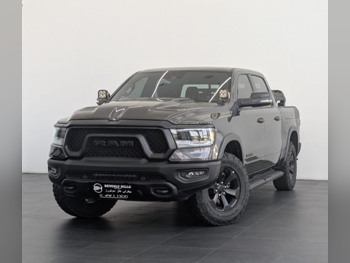 Dodge  Ram  Rebel  2024  Automatic  31,900 Km  8 Cylinder  Four Wheel Drive (4WD)  Pick Up  Black  With Warranty