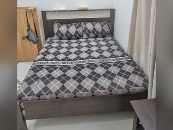 Beds - Twin - Brown