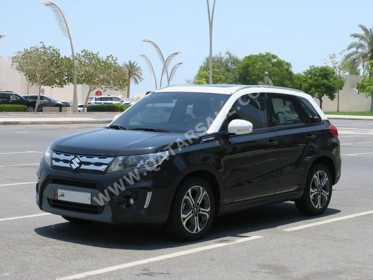 Suzuki Vitara 2017 Automatic 64,900 Km 4 Cylinder Four Wheel Drive (4WD) SUV Black