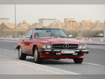 Mercedes-Benz SL 560 1987 Automatic 45,000 Km 8 Cylinder Rear Wheel Drive (RWD) Coupe / Sport Red