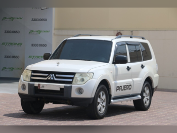 Mitsubishi Pajero 3.5 2008 Automatic 246,000 Km 6 Cylinder Four Wheel Drive (4WD) SUV White
