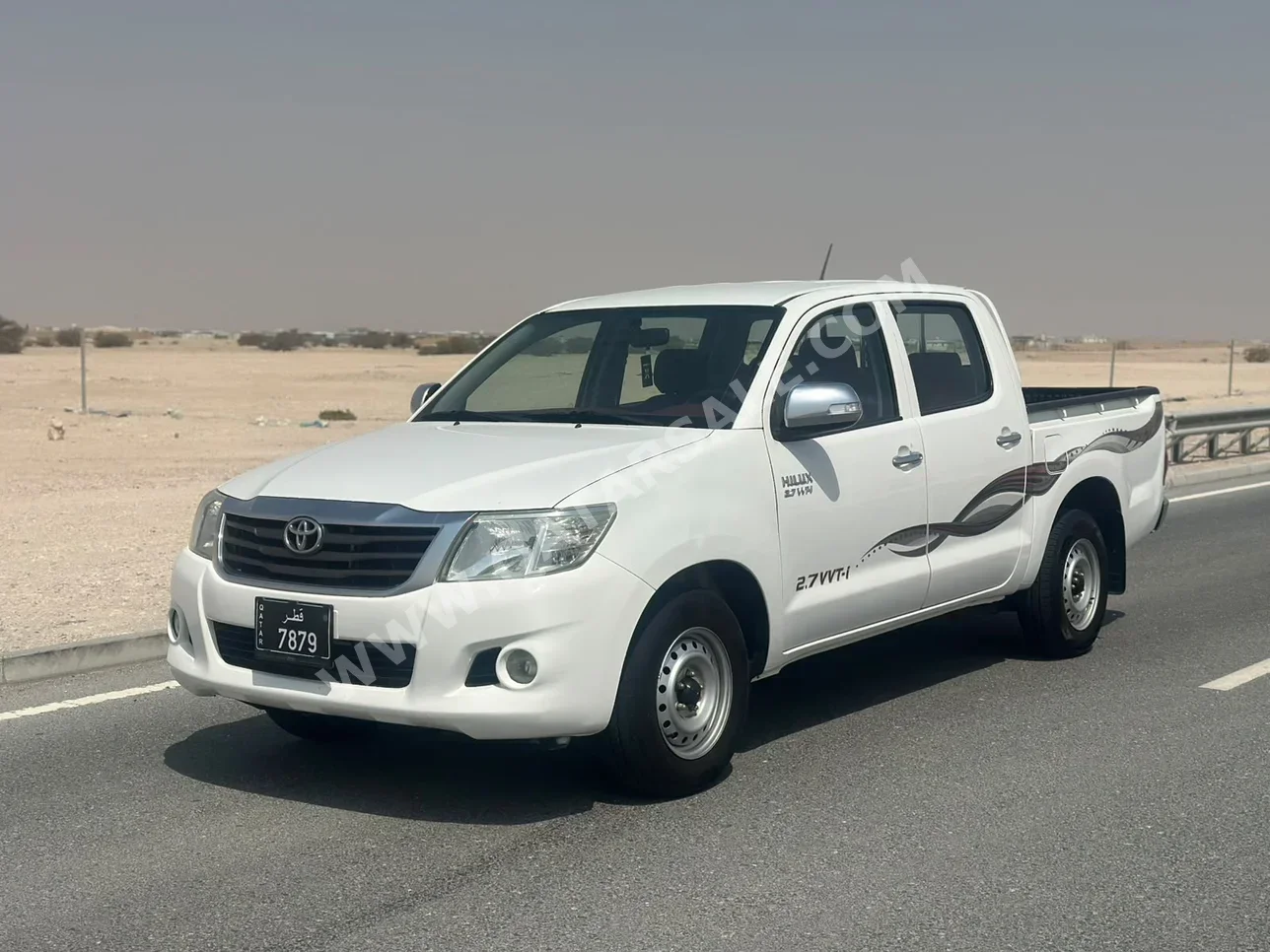 Toyota Hilux 2013 Automatic 227,000 Km 4 Cylinder Four Wheel Drive (4WD) Pick Up White