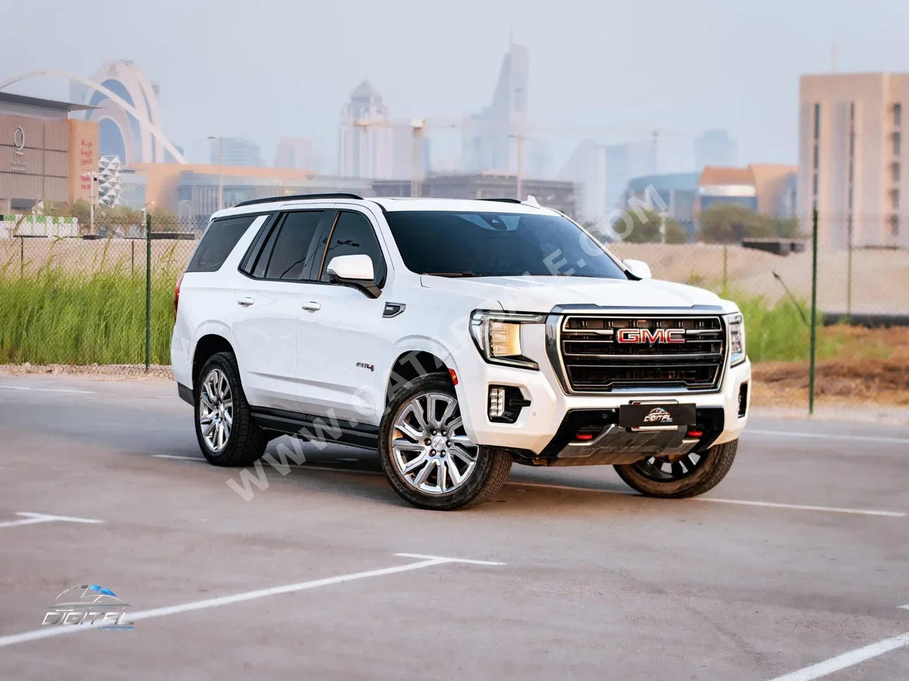 GMC Yukon AT 4 2021 Automatic 80,988 Km 8 Cylinder Four Wheel Drive (4WD) SUV White