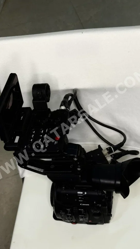 كاميرات رقمية كانون - 4 كي يو اتش دي 2160 بيكسل