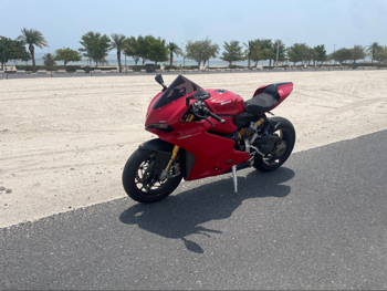 Ducati Panigle 1299 S - 2016 - Color Red