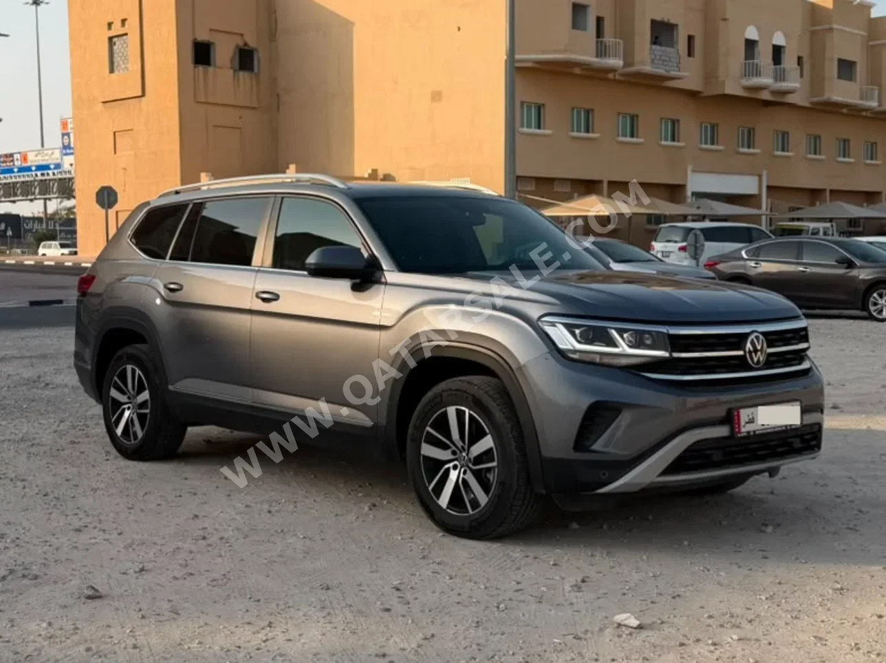 Volkswagen Teramont 2022 Automatic 25,000 Km 6 Cylinder Four Wheel Drive (4WD) SUV Gray