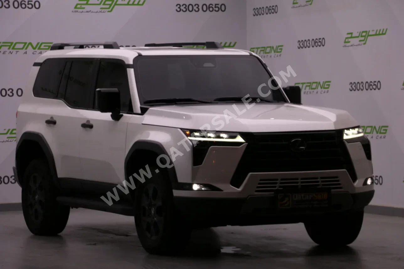 Lexus GX 550 2025 Automatic 38,000 Km 6 Cylinder Four Wheel Drive (4WD) SUV White