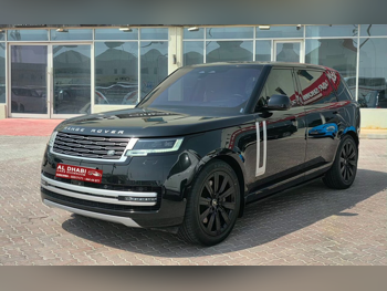 Land Rover  Range Rover  Vogue  Autobiography  2022  Automatic  30,000 Km  8 Cylinder  Four Wheel Drive (4WD)  SUV  Black