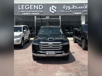 تويوتا  لاند كروزر  جي اكس  2024  اوتوماتيك  122,000 كم  6 سلندر  دفع رباعي  اس يو في  أسود  تحت الضمان