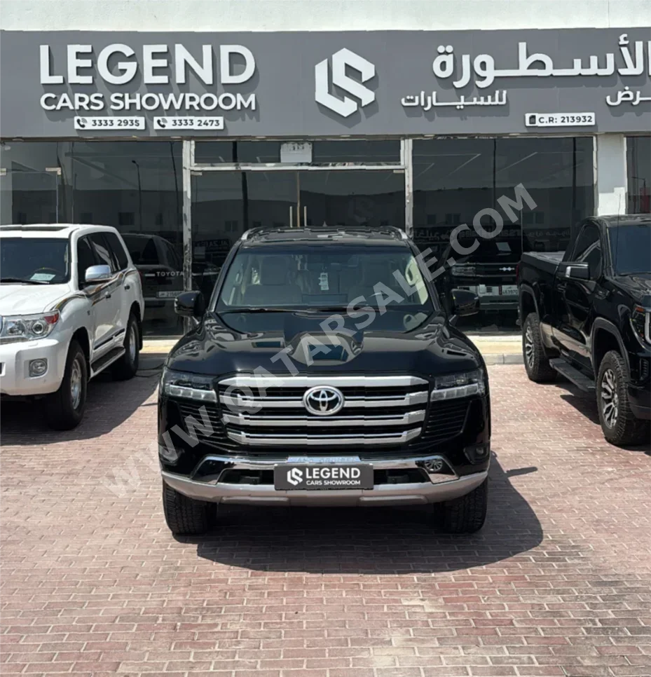 تويوتا لاند كروزر جي اكس 2024 اوتوماتيك 122,000 كم 6 سلندر دفع رباعي اس يو في أسود تحت الضمان