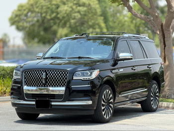 Lincoln Navigator 2024 Automatic 37,000 Km 6 Cylinder Four Wheel Drive (4WD) SUV Black With Warranty