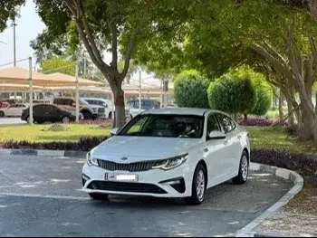 Kia  Optima  Sedan  White  2020