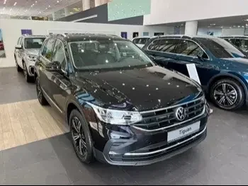 Volkswagen  TIGUAN  SUV 4x4  Black  2022