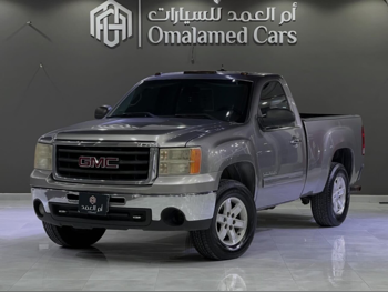 جي ام سي سييرا 1500 2012 اوتوماتيك 264,000 كم 8 سلندر دفع رباعي بيكب فضي
