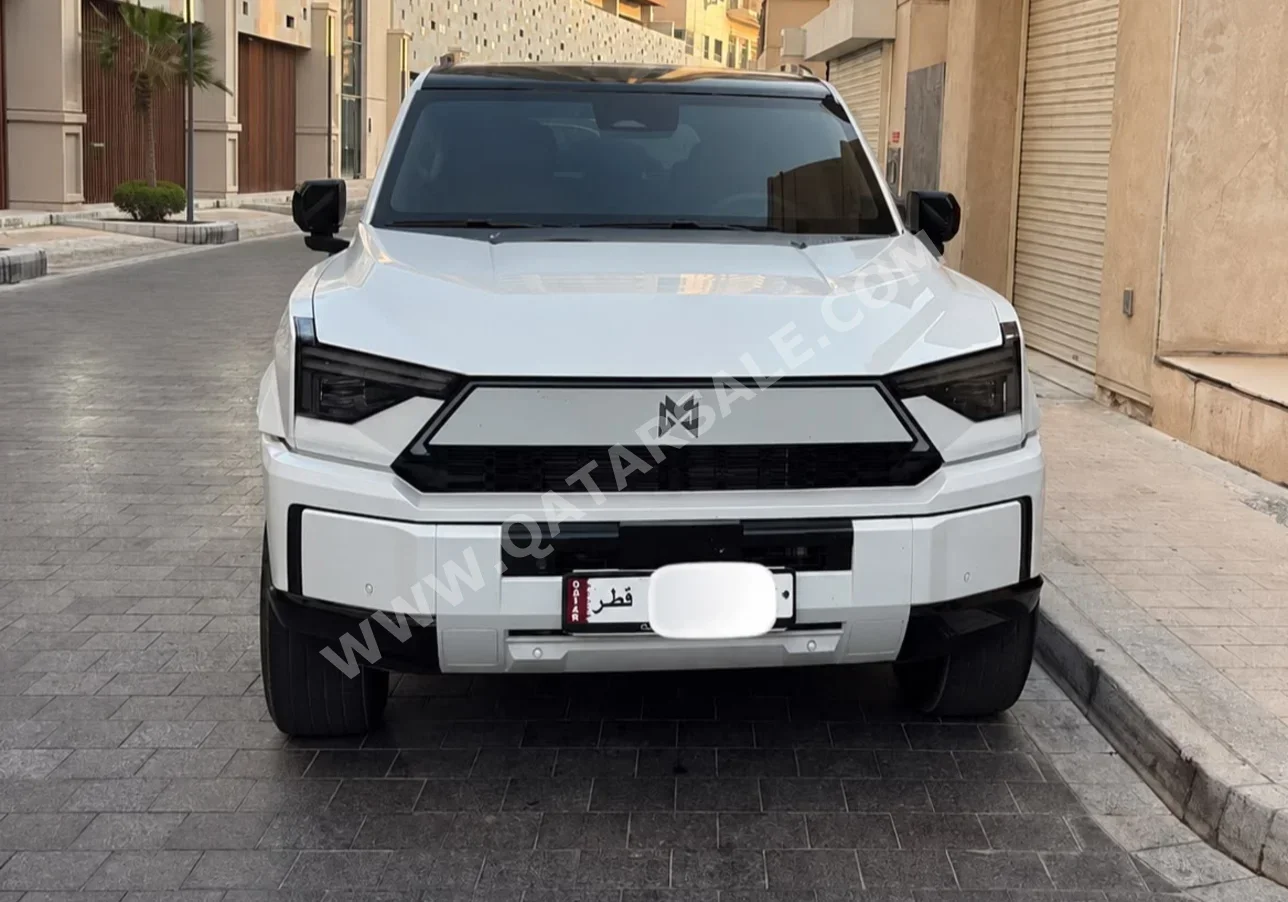 ام هيرو تو2 2026 اوتوماتيك 24,000 كم 4 سلندر دفع رباعي اس يو في أبيض تحت الضمان