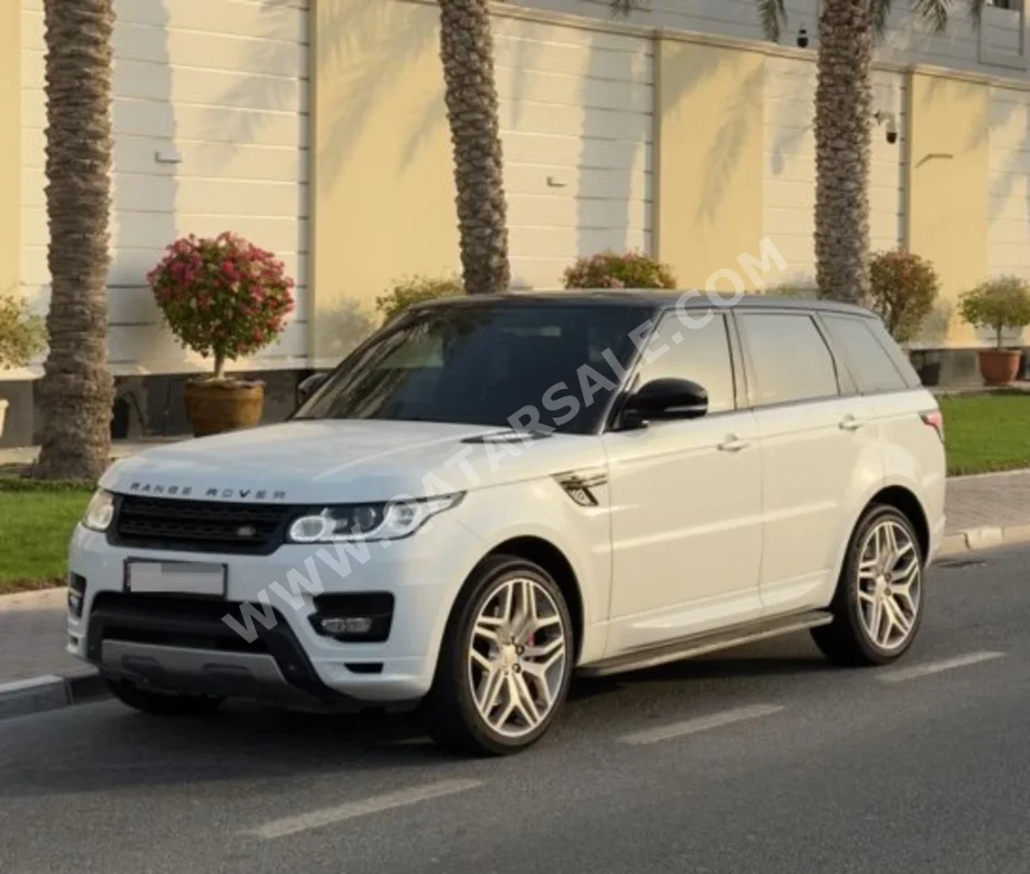 Land Rover LR4 Supercharged 2014 Automatic 130,000 Km 8 Cylinder All Wheel Drive (AWD) SUV Pearl