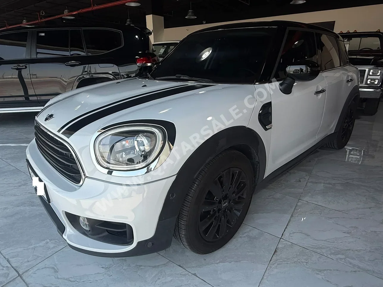 Mini Cooper CountryMan 2020 Automatic 144,000 Km 4 Cylinder Rear Wheel Drive (RWD) Hatchback White